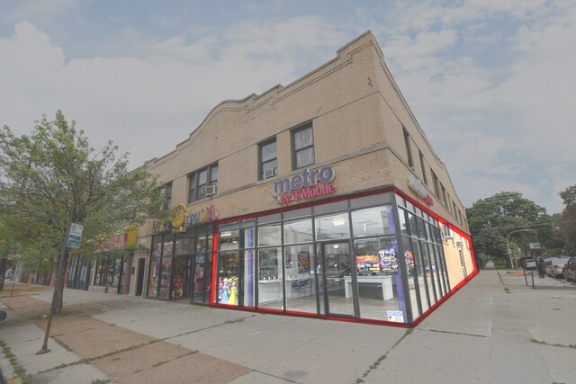 More Photos Of 3855 W Fullerton Ave, Chicago Storefront Retail Office For Lease