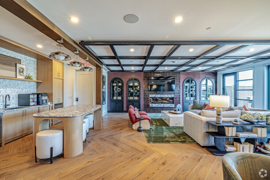 More Photos Of 619 N Maple Ave, Ho-Ho-Kus Apartments For Lease