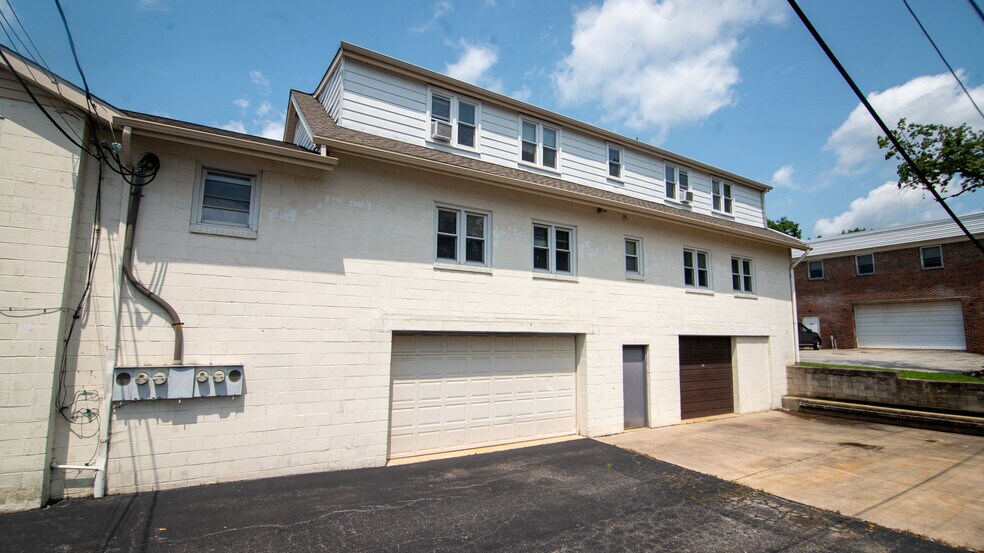 More Photos Of 3407 Lancaster Pike, Wilmington Office For Sale