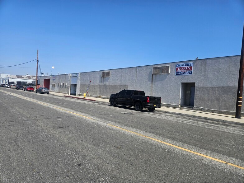 More Photos Of 4601 E 50th St, Los Angeles Manufacturing For Lease