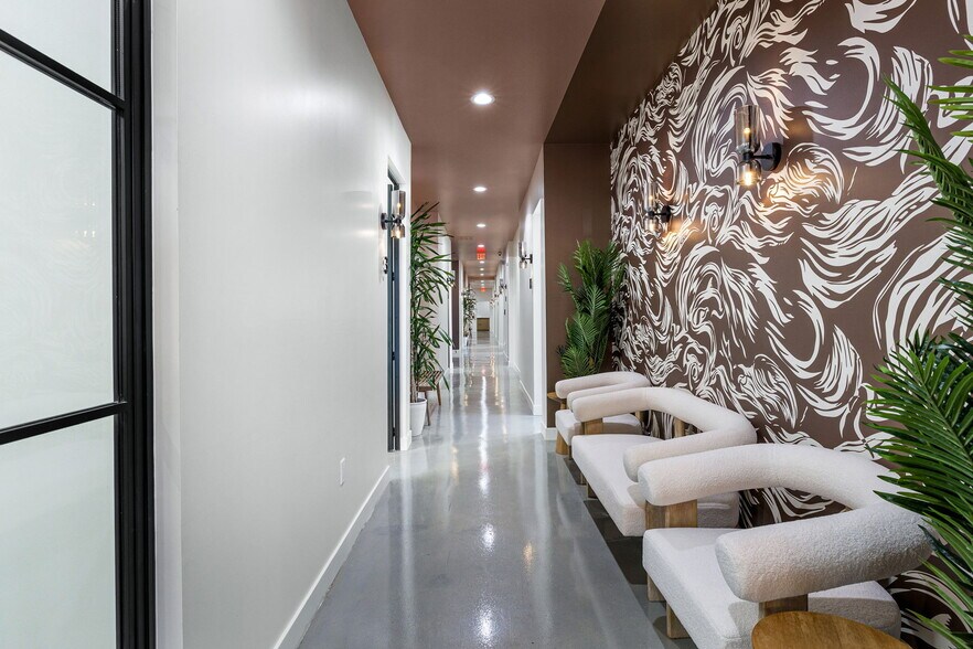 More Photos Of 124 N Glendora Ave, Glendora Coworking Space