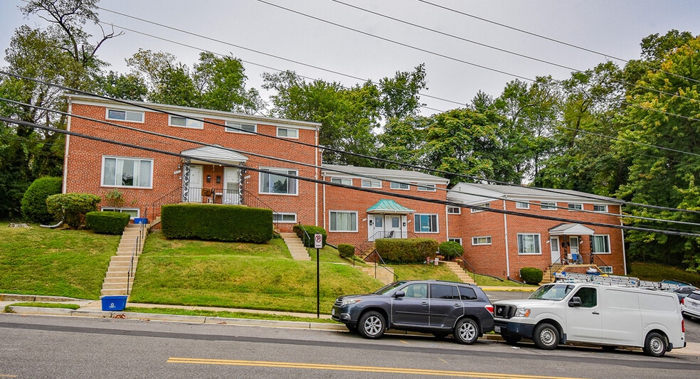 More Photos Of , Arlington Multifamily For Sale