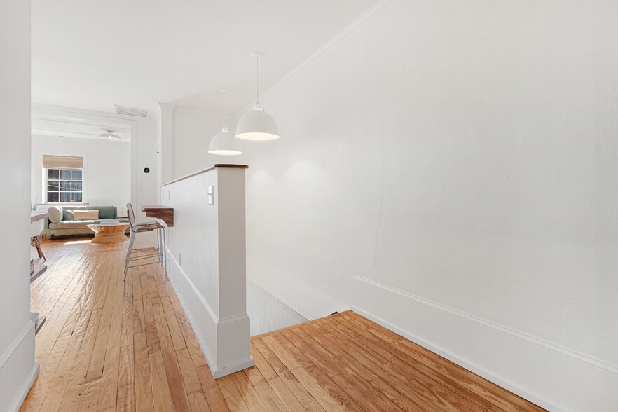 More Photos Of 119 Turner St, Beaufort Storefront Retail Office For Sale