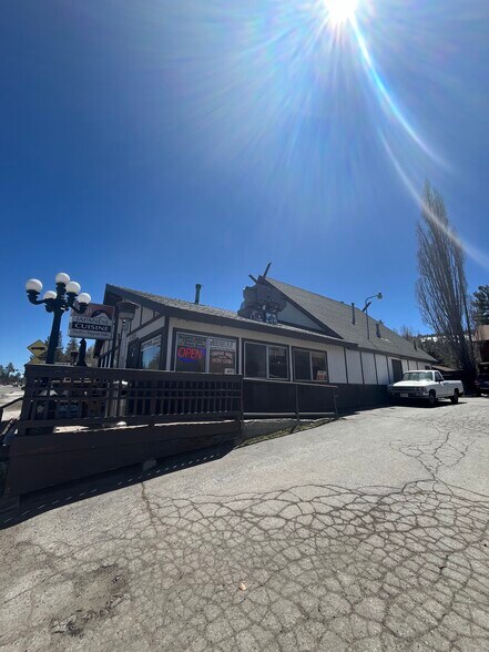 More Photos Of 41025 Big Bear Blvd, Big Bear Lake Restaurant For Sale