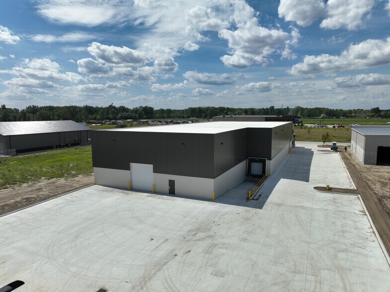 More Photos Of 70572 Beaver Creek Drive, Bruce Township Service For Lease