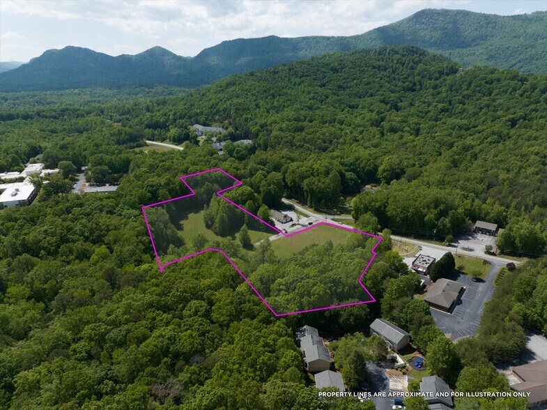 More Photos Of 899 W Mills Street, Columbus Land For Sale