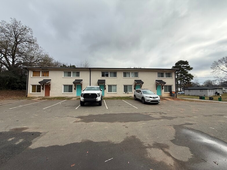 More Photos Of 2336-2404 Julia Ave, Charlotte Manufactured Housing Mobile Home Park For Sale