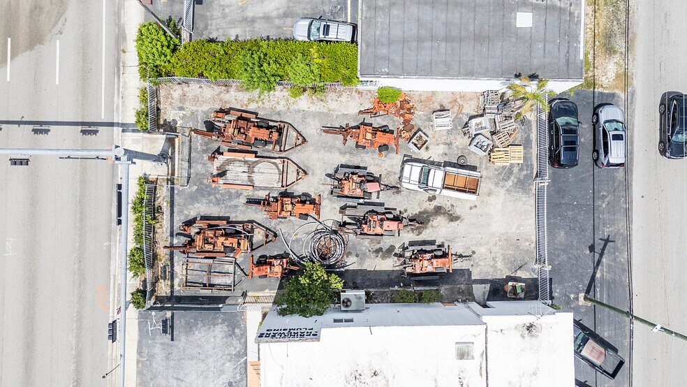 More Photos Of 1535 W Sunrise Blvd, Fort Lauderdale Manufacturing For Sale