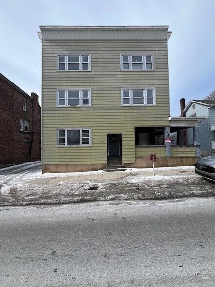 More Photos Of 48 S Kennedy Dr, Mcadoo Apartments For Sale