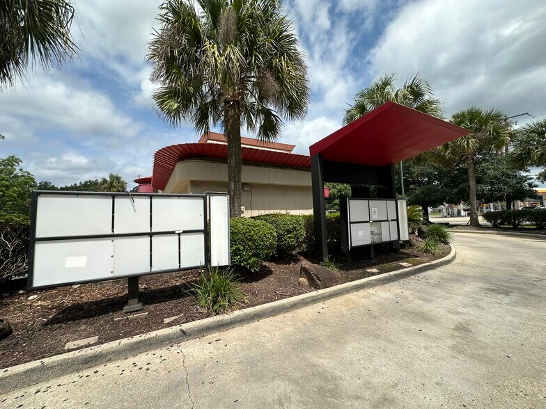 More Photos Of 11682 Plank Rd, Baton Rouge Fast Food For Lease
