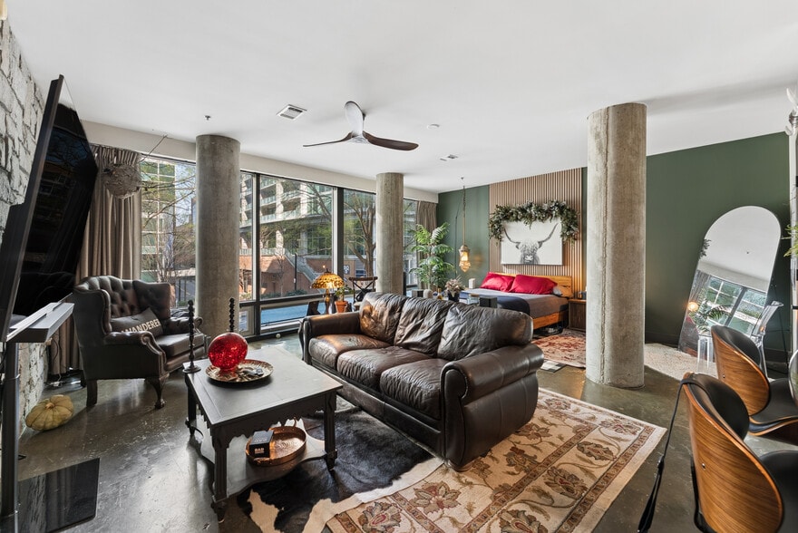 More Photos Of 845 Spring St NW, Atlanta Apartments For Sale