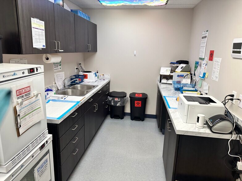 More Photos Of 5972 Rt-31, Cicero Office For Lease