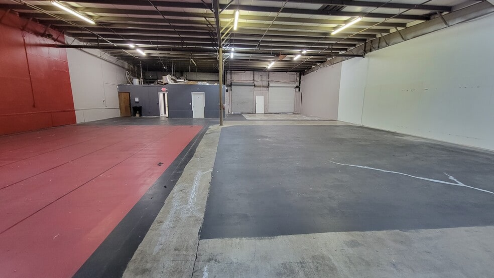 More Photos Of 10207-10235 General Dr, Orlando Warehouse For Lease