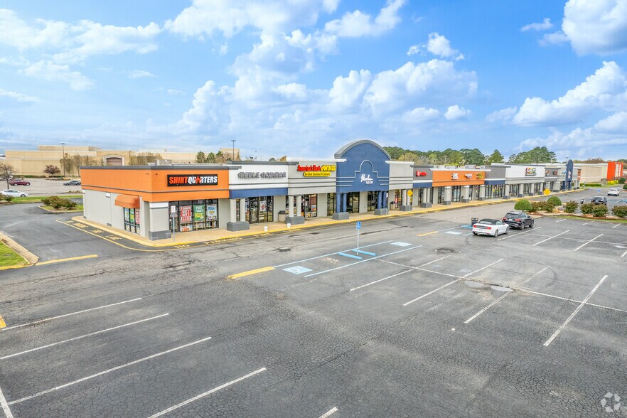 More Photos Of 2701-2736 N Mall Dr, Virginia Beach Unknown For Lease