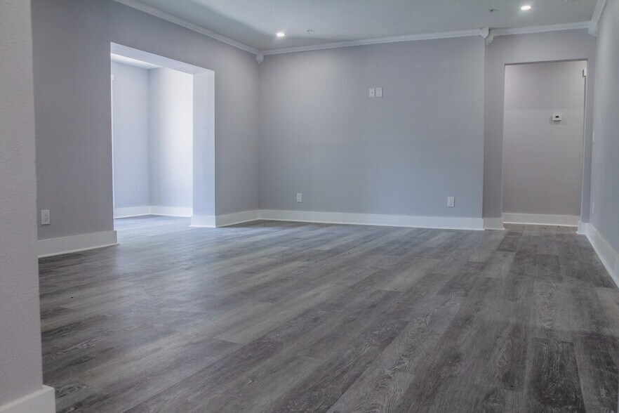 More Photos Of 3901 W Platt St, Tampa Assisted Living For Sale