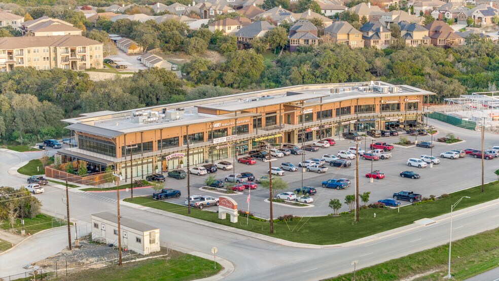 More Photos Of 27650 Interstate 10 W, Boerne Storefront Retail Office For Lease