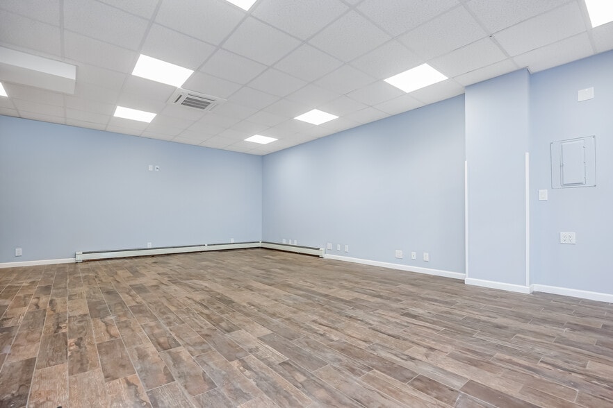 More Photos Of 57-11 58th St, Maspeth Warehouse For Sale