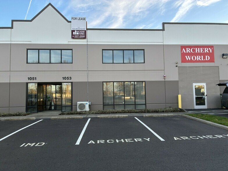 Primary Photo Of 1057 NW Corporate Dr, Troutdale Warehouse For Lease