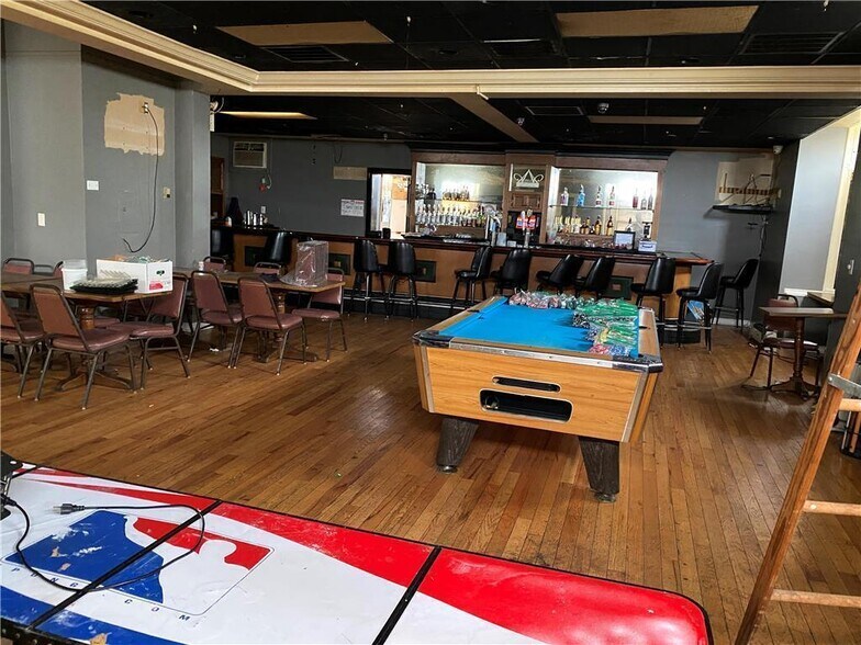 More Photos Of 431 W Union Blvd, Bethlehem Apartments For Sale