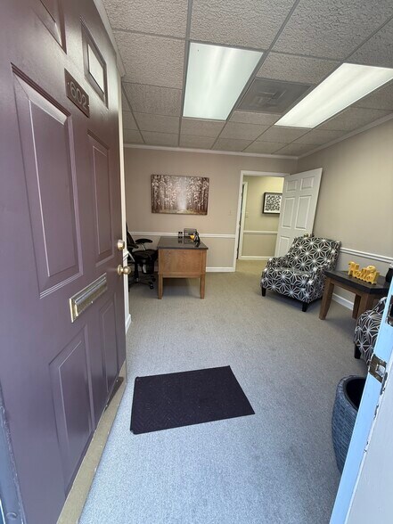 More Photos Of 10615 Judicial Dr, Fairfax Office For Sale