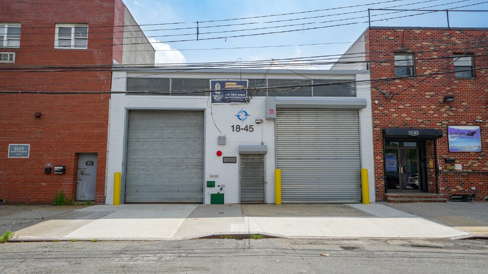 More Photos Of 1845 Steinway St, Astoria Warehouse For Lease