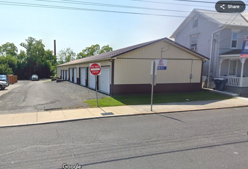 Primary Photo Of 77 E York St, Biglerville Self Storage For Sale