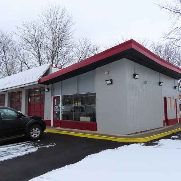 Primary Photo Of 2970 Genesee st, Syracuse Industrial For Sale