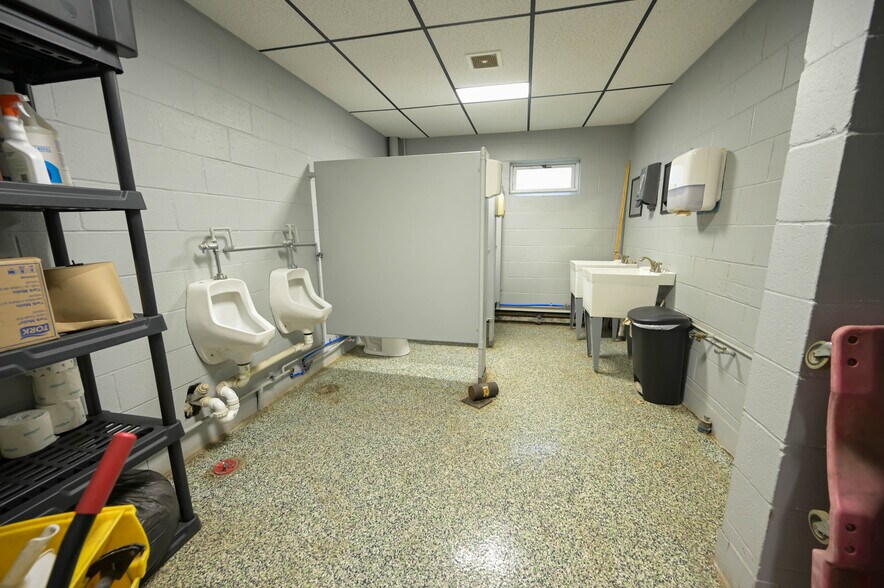 More Photos Of 125 Southern Ave, Little Falls Industrial For Sale
