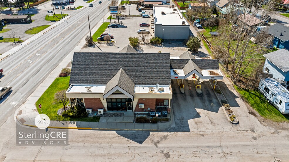 More Photos Of 1015 9th St W, Columbia Falls Bank For Lease