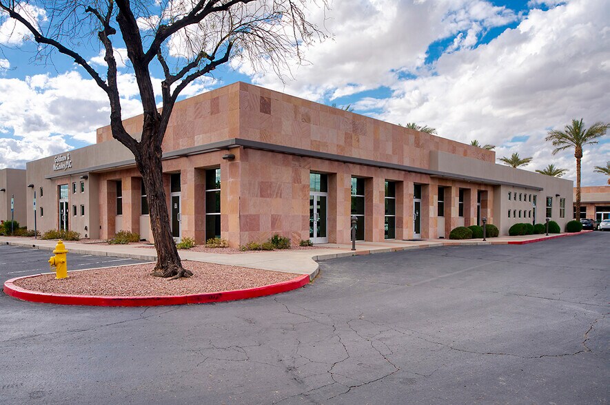 More Photos Of 9777 N 91st St, Scottsdale Office For Sale