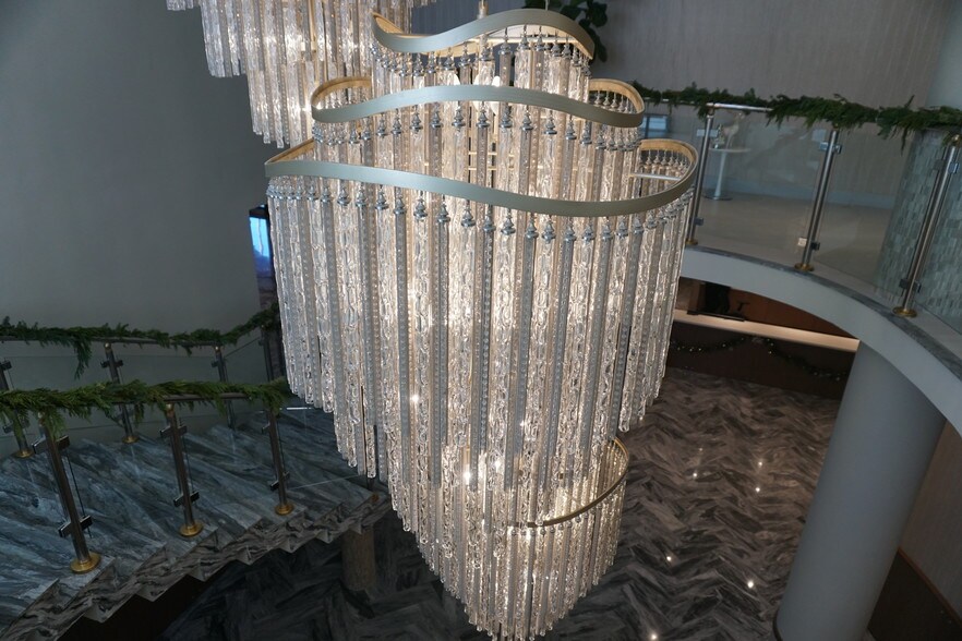 More Photos Of 5401 Collins Ave, Miami Beach Apartments For Sale