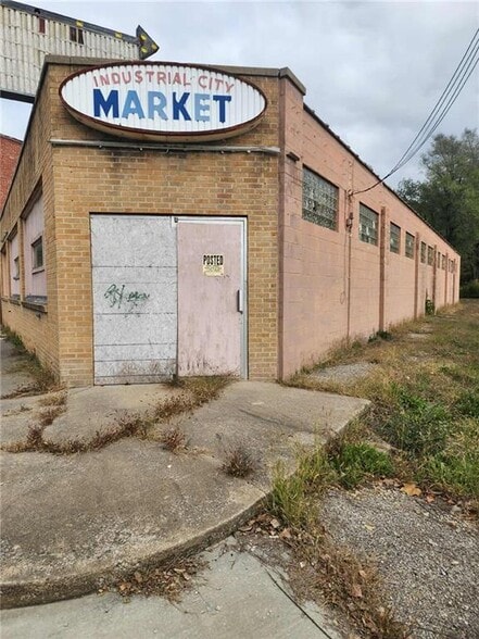 Primary Photo Of 5101 Savannah Rd, Saint Joseph Industrial For Sale