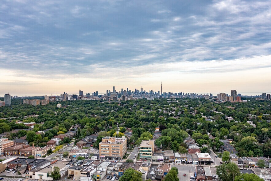 More Photos Of 501-505 Eglinton Ave W, Toronto Office For Lease