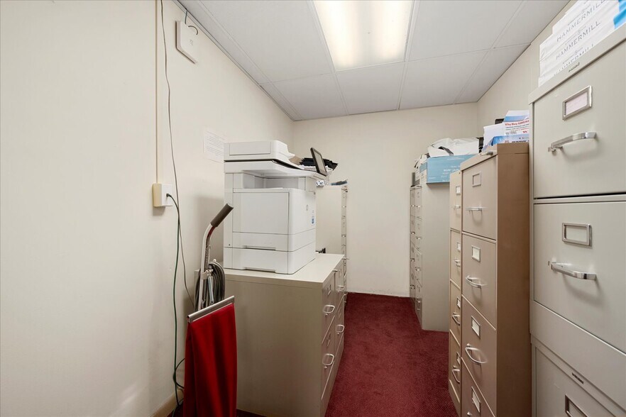 More Photos Of 1660 Champlin Ave, Utica Office Residential For Sale