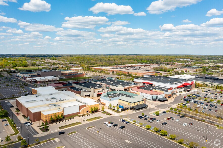 More Photos Of 44075-44275 W 12 Mile Rd, Novi Unknown For Lease