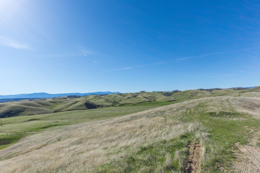 More Photos Of McAuliffe Rd, Igo Land For Sale