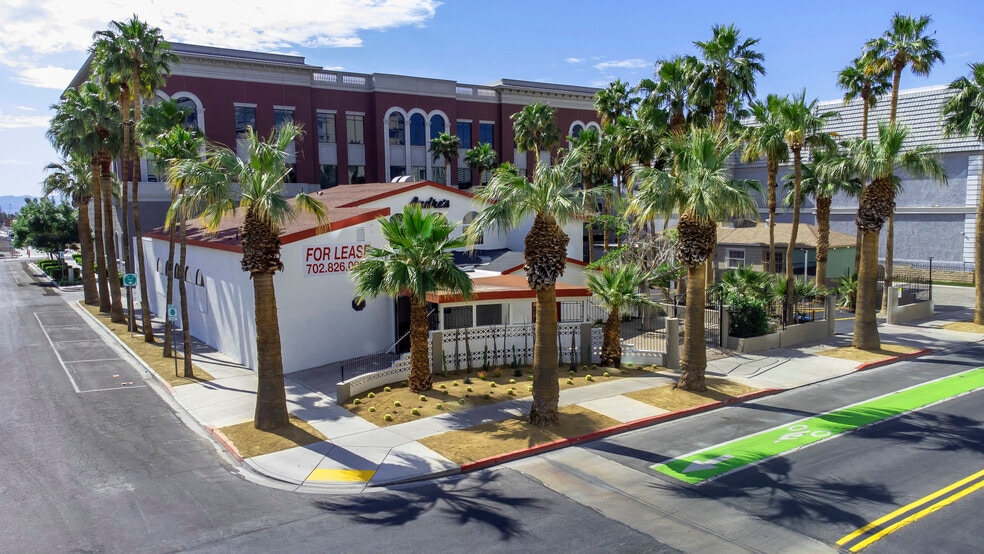 More Photos Of 401 S 6th St, Las Vegas Restaurant For Sale