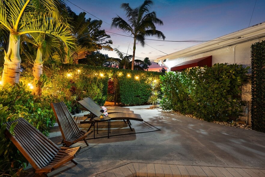 More Photos Of 615-617 NE 9th Ave, Fort Lauderdale Apartments For Sale