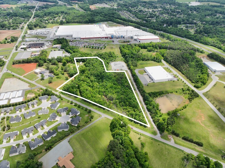 Primary Photo Of Old Raleigh Rd, Thomasville Land For Sale