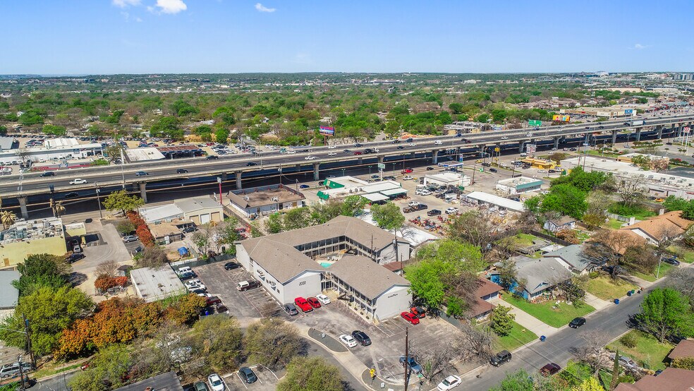 More Photos Of , Austin Multifamily For Sale