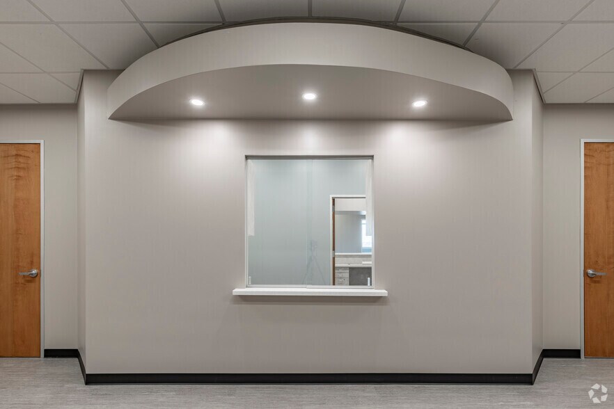 More Photos Of 1180 Seton Pky, Kyle Medical For Lease