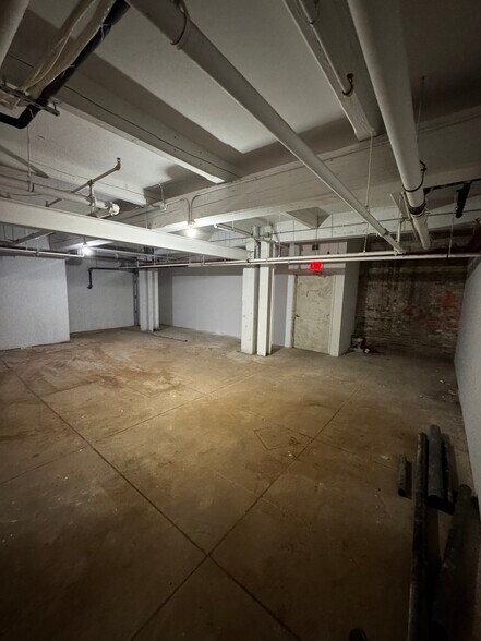 More Photos Of 5-33 48th Ave, Long Island City Apartments For Sale