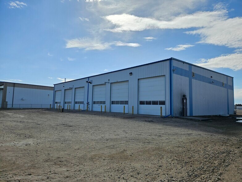 More Photos Of 27123-9 Hwy 597, Blackfalds Industrial For Lease