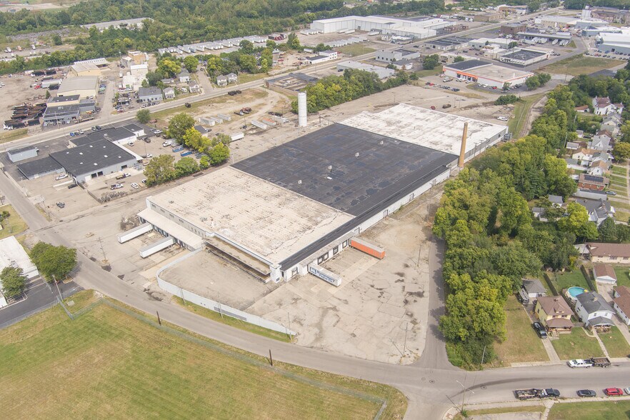 Primary Photo Of 943 Woodley Rd, Dayton Warehouse For Lease