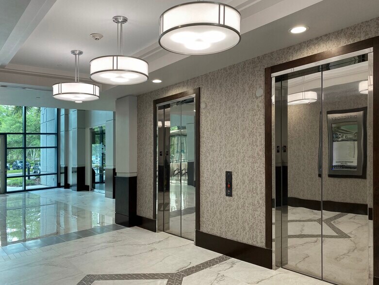 More Photos Of 10375 Centurion Pky N, Jacksonville Office For Lease