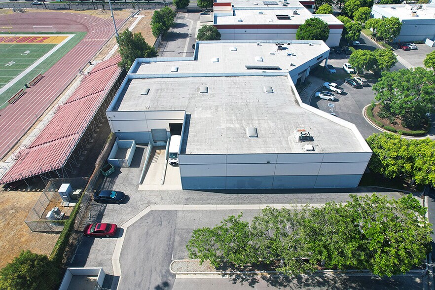 More Photos Of 6433 Alondra Blvd, Paramount Distribution For Sale