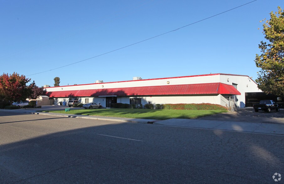 Primary Photo Of 3230 Riverside Ave, Paso Robles Manufacturing For Lease