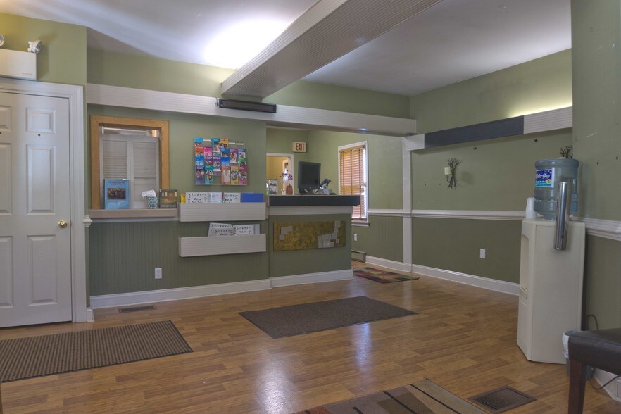 More Photos Of 4215 W Lincoln Hwy, Downingtown Medical For Sale
