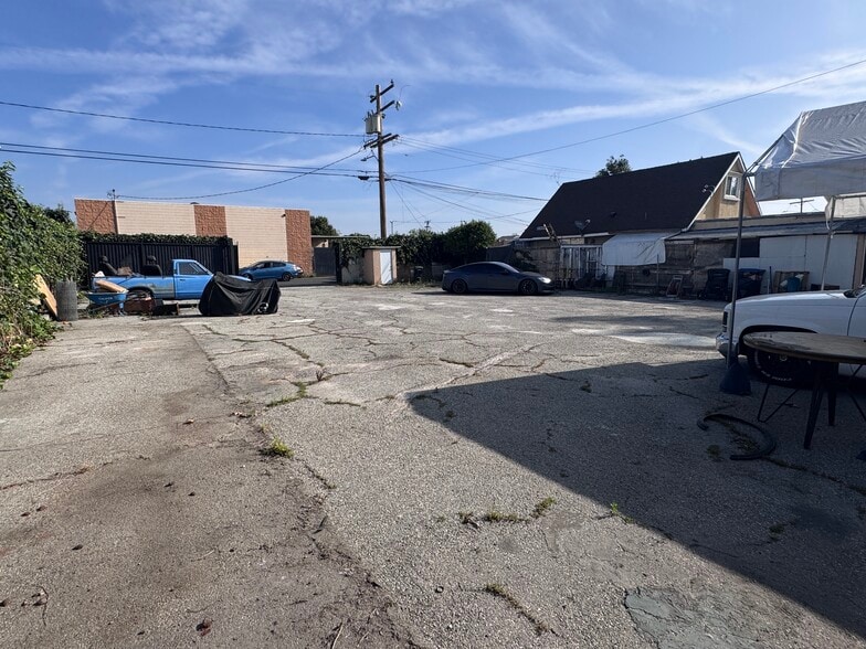More Photos Of 11830 161st St, Norwalk Land For Sale