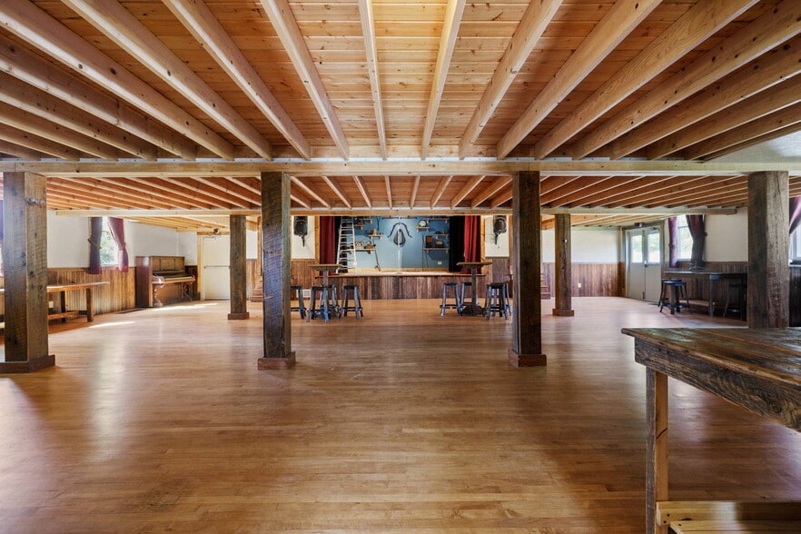 More Photos Of 2802 Conway Wallrose Rd, Baden Lodge Meeting Hall For Sale